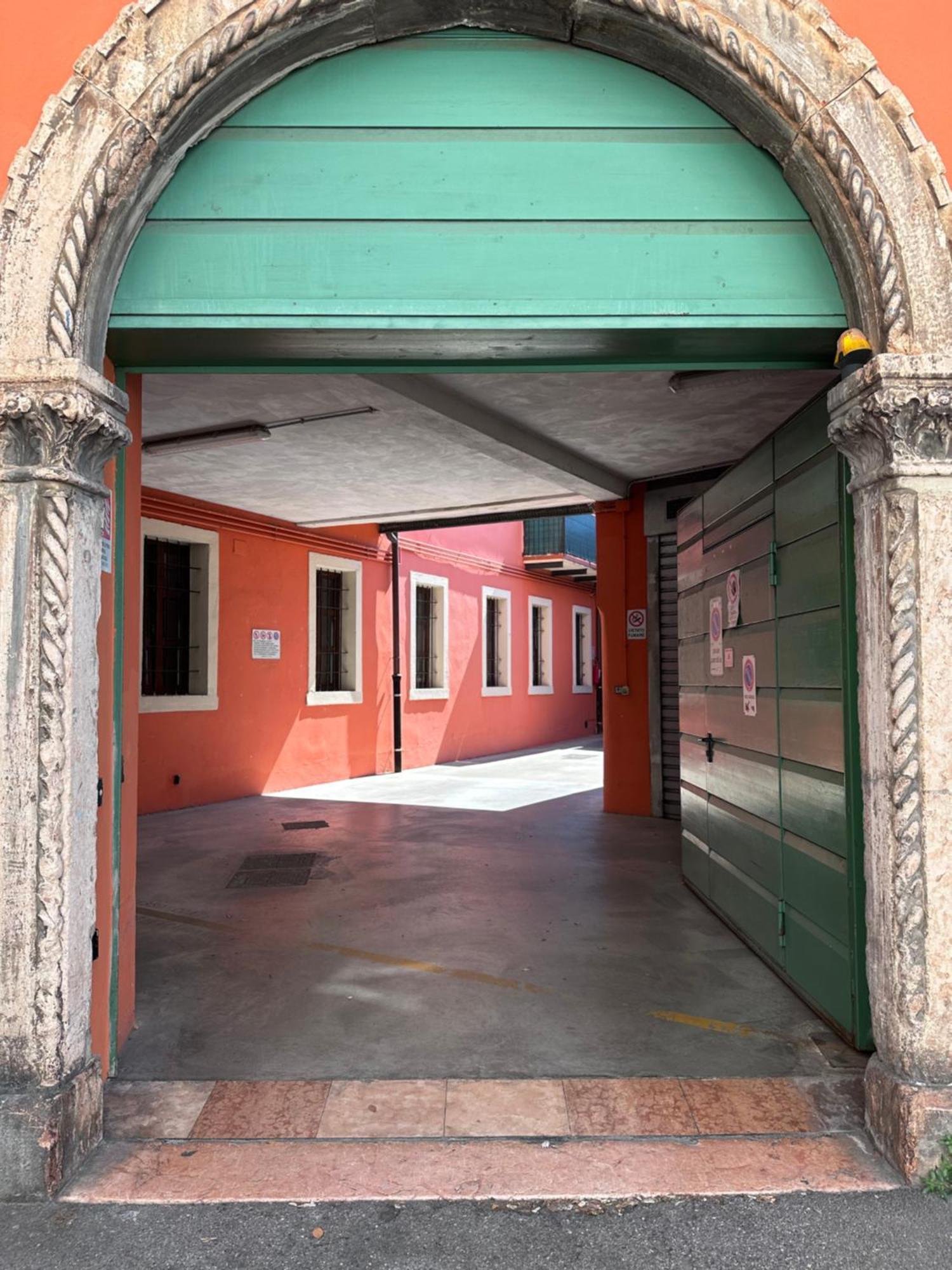 Fratta5 Luxury Apartment Verona Exterior photo